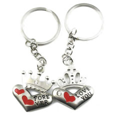 King And Queen Keychains Set